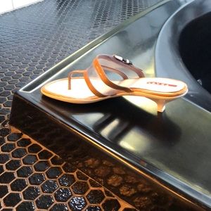 Prada sandals kitten heel size 39 1/2